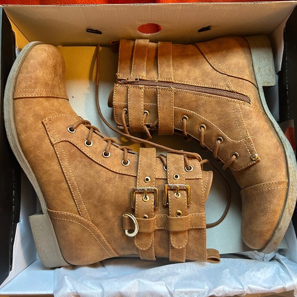 Boots - Picture 1 of 1